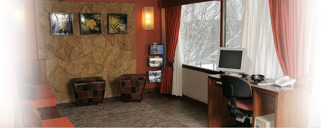 Aparthotel Village Catedral &